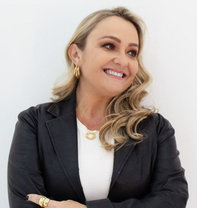 Fabiola Cristine de Almeida Rego - Zootecnista, PhD
Coordenadora Mestrado em Saúde e Produção animal